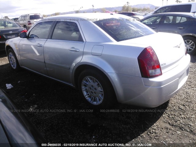 2C3KA43R06H473624 - 2006 CHRYSLER 300 SILVER photo 3