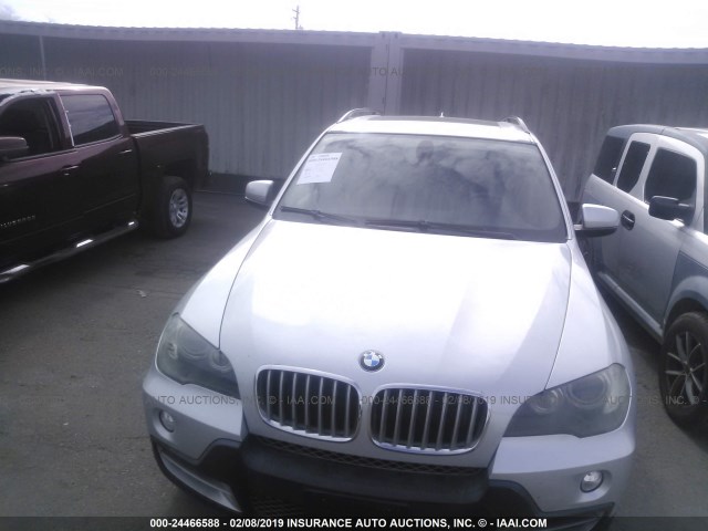 5UXFE83549L170633 - 2009 BMW X5 XDRIVE48I SILVER photo 6