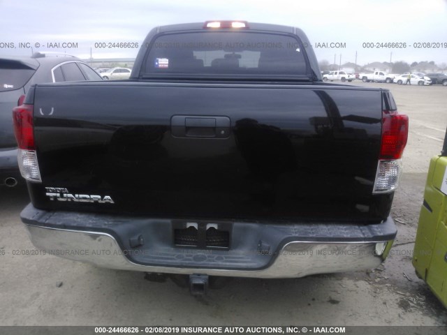 5TFEM5F18DX058247 - 2013 TOYOTA TUNDRA CREWMAX SR5 BLACK photo 6