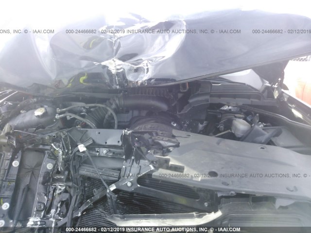 1GCRCREC7JZ177678 - 2018 CHEVROLET SILVERADO C1500 LT BLACK photo 10