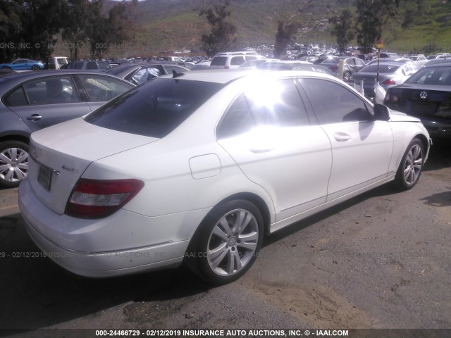 WDDGF81X09F276251 - 2009 MERCEDES-BENZ C 300 4MATIC WHITE photo 4