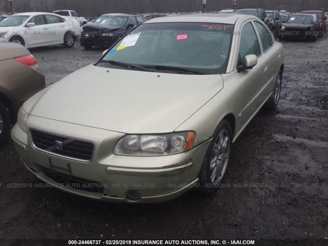 YV1RS592152473785 - 2005 VOLVO S60 2.5T GREEN photo 2