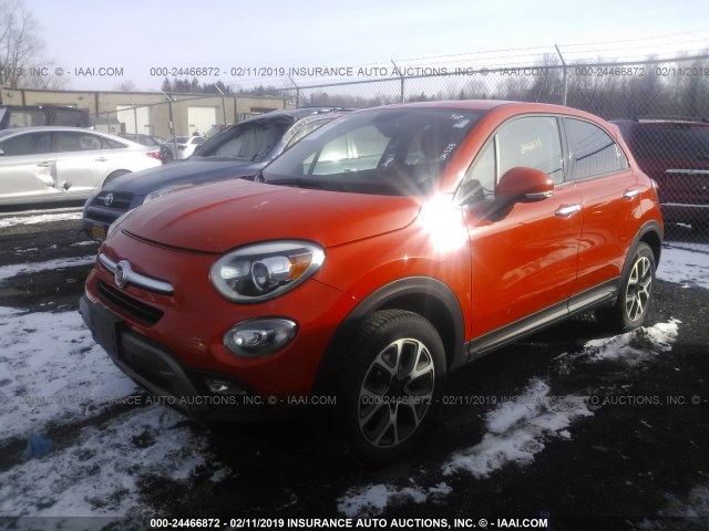 ZFBCFYCT5GP372227 - 2016 FIAT 500X TREKKING ORANGE photo 2