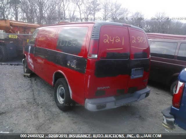 1GTHG35R921106872 - 2002 GMC SAVANA G3500 RED photo 3