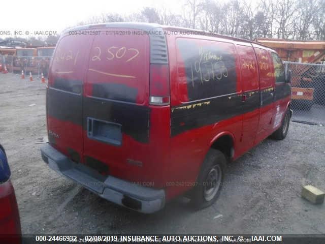 1GTHG35R921106872 - 2002 GMC SAVANA G3500 RED photo 4