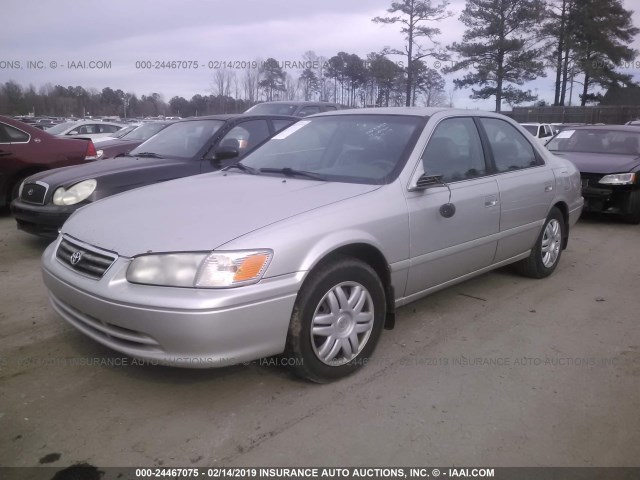 4T1BG22K21U029259 - 2001 TOYOTA CAMRY CE/LE/XLE SILVER photo 2