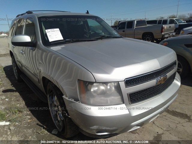 1GNSCAE02BR352789 - 2011 CHEVROLET TAHOE C1500  LS GRAY photo 1