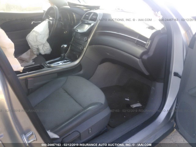 1G11C5SA6DF204229 - 2013 CHEVROLET MALIBU 1LT 银色 照片 5