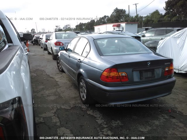 WBAEV33472KL69711 - 2002 BMW 325 I BLUE photo 3