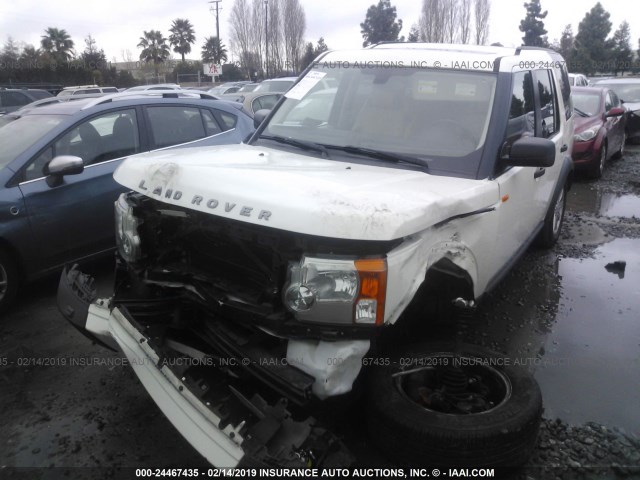 SALAE25488A442892 - 2008 LAND ROVER LR3 SE WHITE photo 2