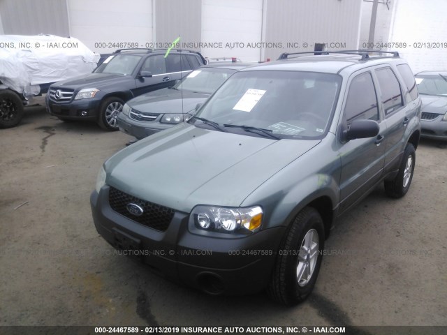 1FMYU92Z16KB79410 - 2006 FORD ESCAPE XLS GREEN photo 2