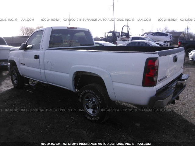 1GCHC24U17E164518 - 2007 CHEVROLET SILVERADO C2500 HEAVY DUTY WHITE photo 3