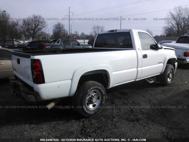 1GCHC24U17E164518 - 2007 CHEVROLET SILVERADO C2500 HEAVY DUTY WHITE photo 4