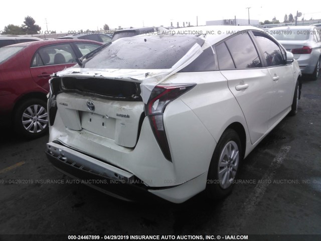 JTDKBRFU4H3555898 - 2017 TOYOTA PRIUS WHITE photo 4