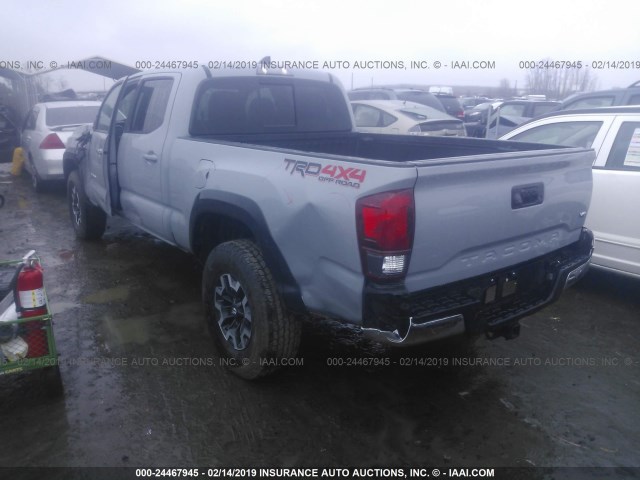 3TMDZ5BN4KM059470 - 2019 TOYOTA TACOMA DOUBLE CAB/SR5/TRD SPORT/ GRAY photo 3