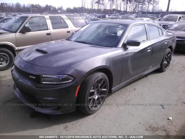 2C3CDXCT7JH203209 - 2018 DODGE CHARGER R/T GRAY photo 2