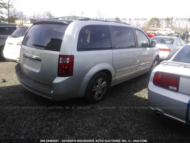 2D8HN54X38R126719 - 2008 DODGE GRAND CARAVAN SXT SILVER photo 4