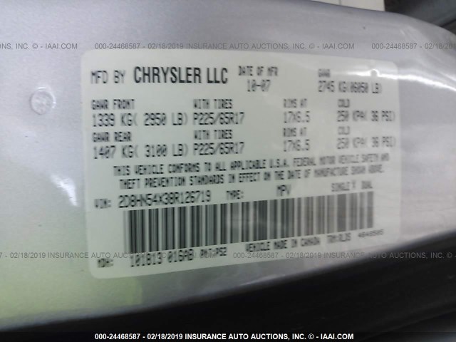 2D8HN54X38R126719 - 2008 DODGE GRAND CARAVAN SXT SILVER photo 9