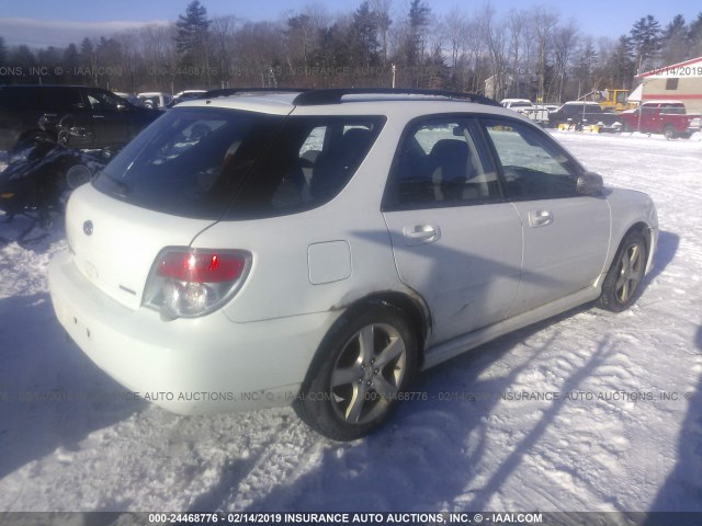 JF1GG67646H817334 - 2006 SUBARU IMPREZA 2.5I SPORTS WAGON WHITE photo 4