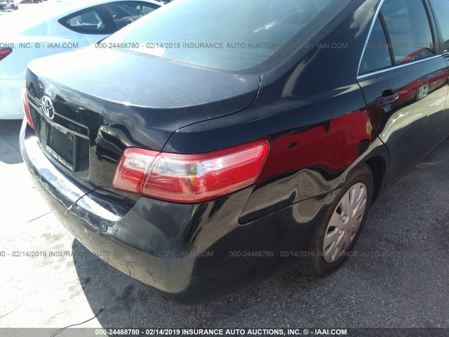 4T1BE46KX8U235225 - 2008 TOYOTA CAMRY CE/LE/XLE/SE BLACK photo 6