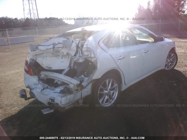 1N4AA5AP5BC866682 - 2011 NISSAN MAXIMA S/SV WHITE photo 4