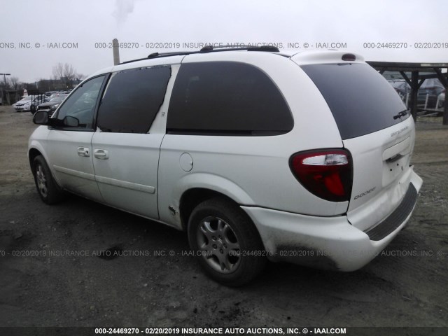 2D4GP44LX4R501448 - 2004 DODGE GRAND CARAVAN SXT WHITE photo 3