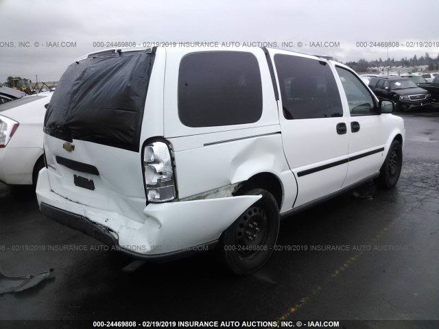 1GNDV23LX6D146306 - 2006 CHEVROLET UPLANDER LS 白色 照片 4