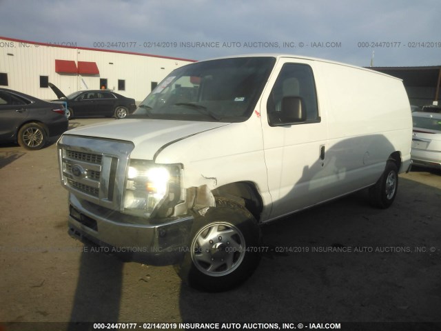 1FTNE1EW0ADA34301 - 2010 FORD ECONOLINE E150 VAN WHITE photo 2