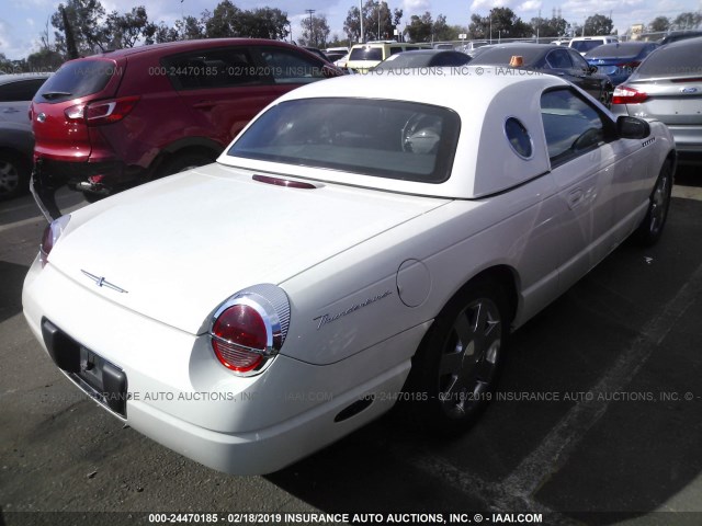 1FAHP60A92Y108699 - 2002 FORD THUNDERBIRD  WHITE photo 4