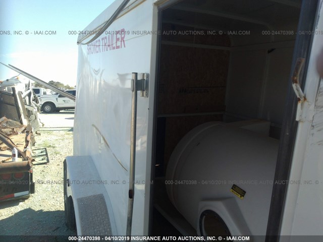 49TCB1223J1025695 - 2018 CARGOMATE SHOWER TRAILER  Unknown photo 1