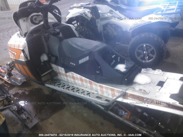 4UF09SNWX9T117880 - 2009 ARCTIC CAT SNOWPRO 1000  白色 照片 3