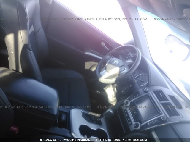 4T1BF1FK1EU871877 - 2014 TOYOTA CAMRY L/SE/LE/XLE 红色 照片 5