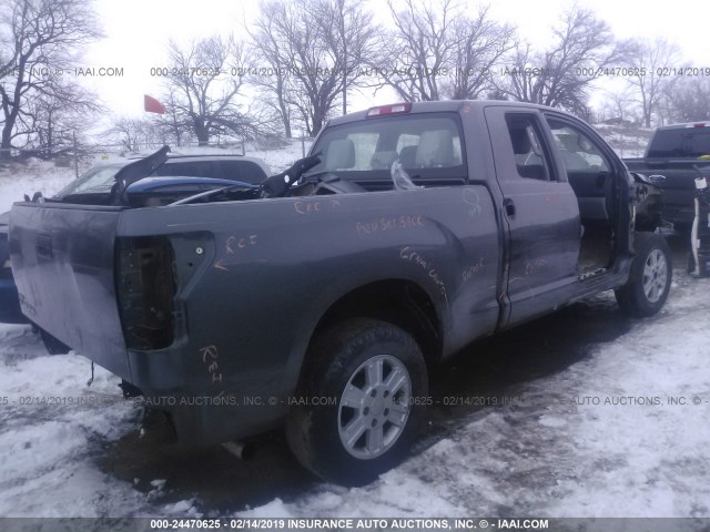 5TFRM5F14BX024482 - 2011 TOYOTA TUNDRA DOUBLE CAB SR5 GRAY photo 4