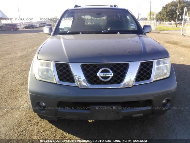 5N1AR18U05C754654 - 2005 NISSAN PATHFINDER LE/SE/XE GRAY photo 6