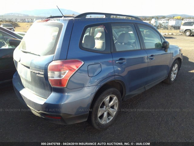 JF2SJABC8FH448355 - 2015 SUBARU FORESTER 2.5I BLUE photo 4