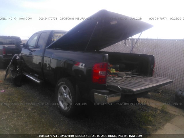 1GC2KYC87BZ355362 - 2011 CHEVROLET SILVERADO K2500 HEAVY DUTY LTZ BLACK photo 3