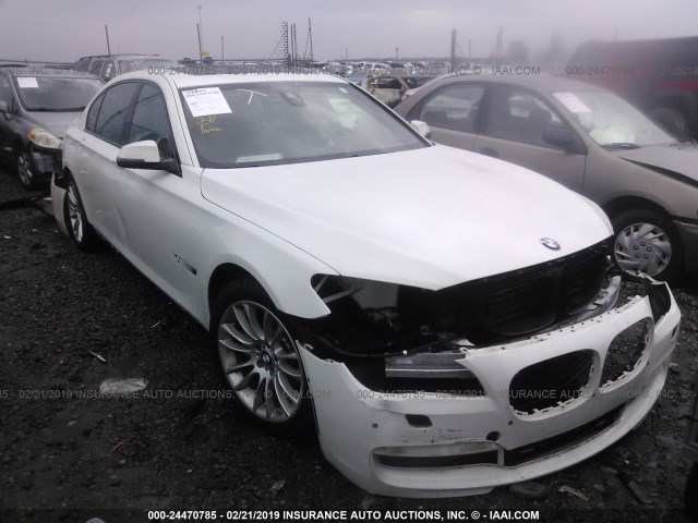WBAYF8C59FD654095 - 2015 BMW 750 LXI WHITE photo 1
