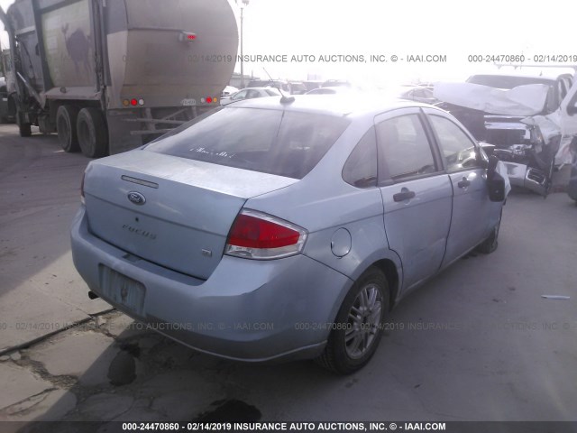 1FAHP35N28W241464 - 2008 FORD FOCUS SE/SEL/SES Light Blue photo 4