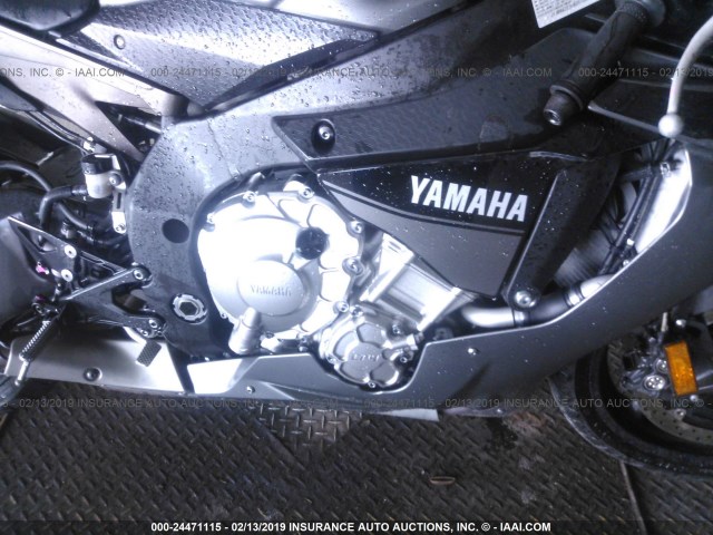 JYARN42E3GA001068 - 2016 YAMAHA YZFR1S GRAY photo 8