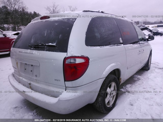 2D4GP44LX7R348705 - 2007 DODGE GRAND CARAVAN SXT SILVER photo 4