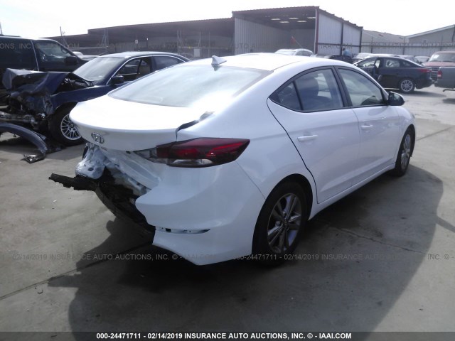 5NPD84LF4HH158292 - 2017 HYUNDAI ELANTRA SE/VALUE/LIMITED WHITE photo 4