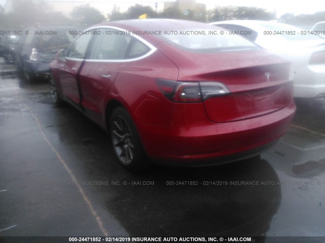 5YJ3E1EA9JF011684 - 2018 TESLA MODEL 3 RED photo 3