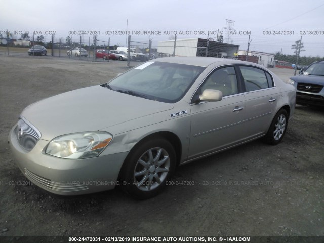 1G4HD572X8U160060 - 2008 BUICK LUCERNE CXL TAN photo 2