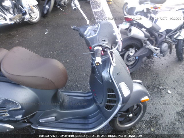 ZAPM459LXH5101642 - 2017 VESPA GTS 300 SUPER GRAY photo 5