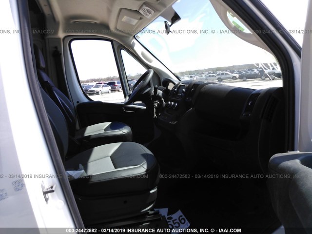 3C6TRVDG5KE502446 - 2019 RAM PROMASTER 白色 照片 5