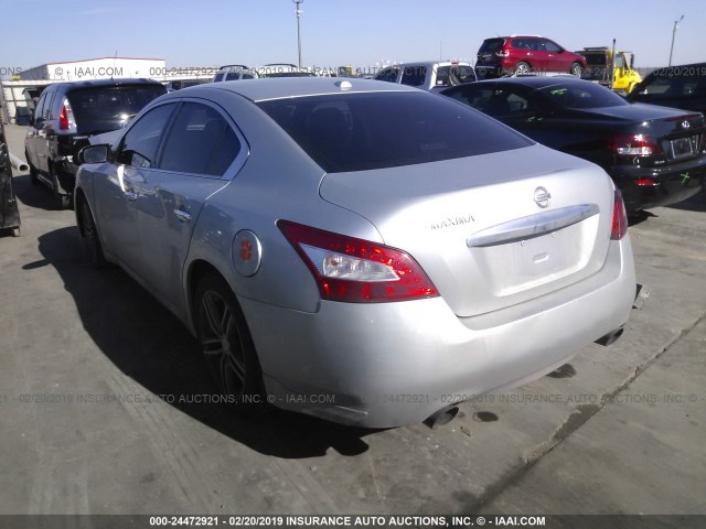 1N4AA5AP8AC824733 - 2010 NISSAN MAXIMA S/SV SILVER photo 3