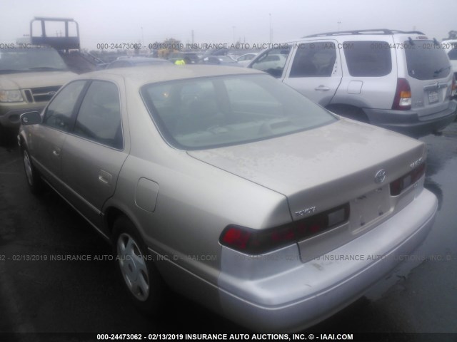 JT2BF22K3V0064700 - 1997 TOYOTA CAMRY LE/XLE Алтын фото 3