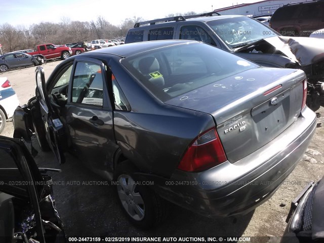 1FAFP34N77W233755 - 2007 FORD FOCUS ZX4/S/SE/SES GRAY photo 3
