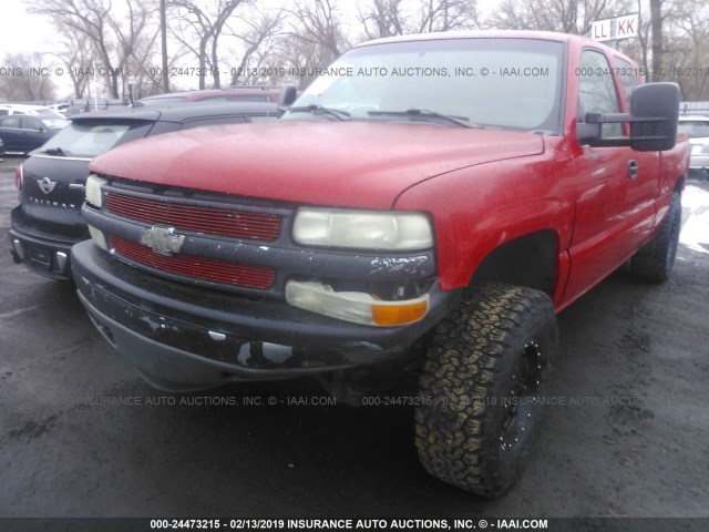 2GCEC19V411205277 - 2001 CHEVROLET SILVERADO C1500 RED photo 6