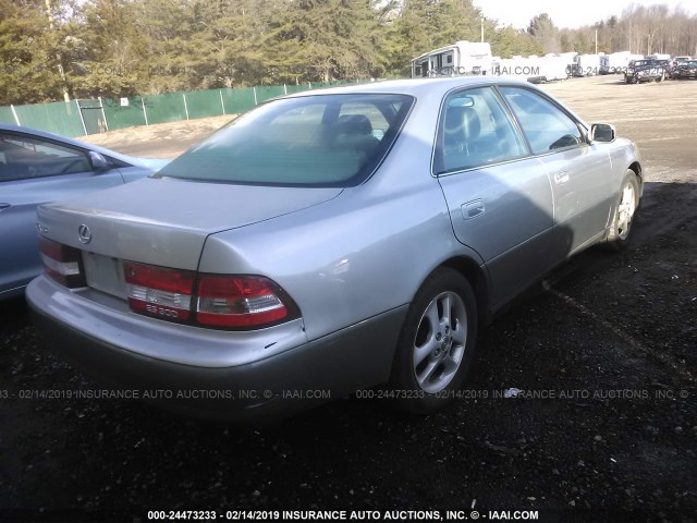 JT8BF28G6Y5087100 - 2000 LEXUS ES 300 SILVER photo 4